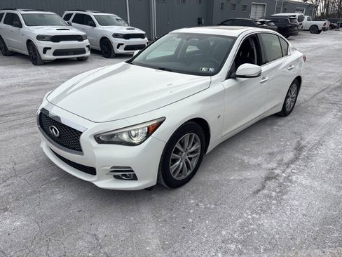 Used 2015 INFINITI Q50 Premium w/ Navigation Package image 11