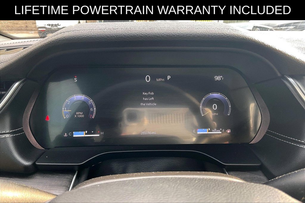 Used 2025 Jeep Grand Cherokee L Limited w/ Luxury Tech Group II RWD image 19