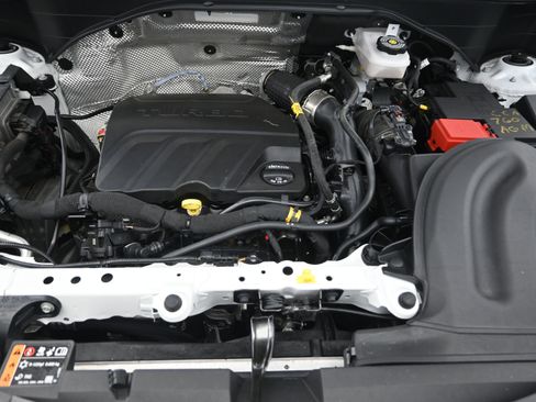 Used 2023 Buick Encore GX Select image 19