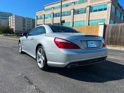 Used 2013 Mercedes-Benz SL 550 image 7