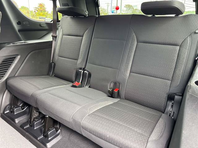 Used 2026 Chevrolet Tahoe LS w/ LPO, Dark Essentials Package AWD/4WD image 13
