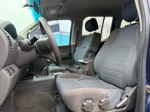 Used 2006 Nissan Xterra Off-Road AWD/4WD image 8