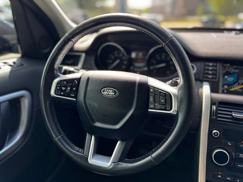 Used 2017 Land Rover Discovery Sport HSE AWD/4WD image 20