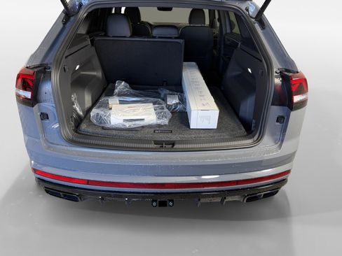 New 2026 Volkswagen Atlas Cross Sport SEL R-Line AWD/4WD image 6
