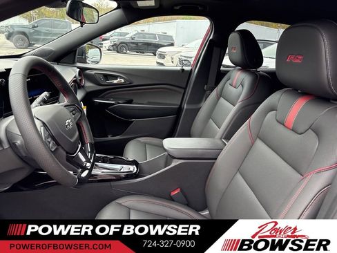 New 2026 Chevrolet Trax RS w/ Sunroof Package FWD image 4