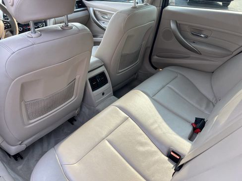 Used 2012 BMW 328i Sedan w/ Premium Pkg image 26