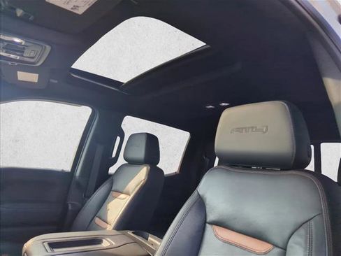 Used 2020 GMC Sierra 1500 AT4 w/ Off-Road Performance Package image 19