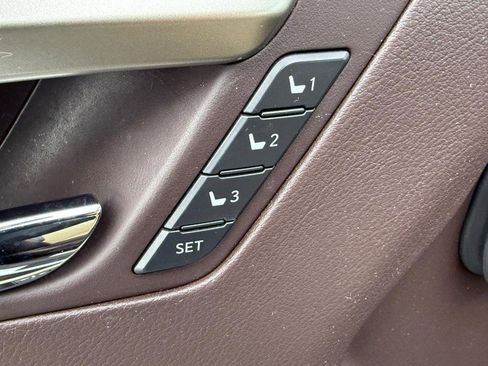 Used 2019 Lexus RX 350 AWD image 16