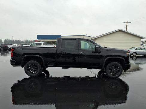 New 2026 Chevrolet Silverado 2500 LTZ w/ Trail Boss Package AWD/4WD image 7