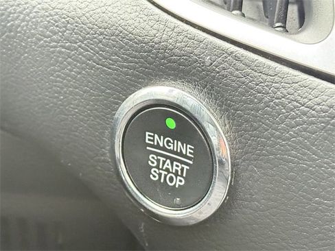 Used 2016 Ford Edge SEL w/ Equipment Group 201A image 18