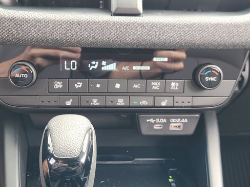 New 2026 Subaru Outback Limited AWD/4WD image 14
