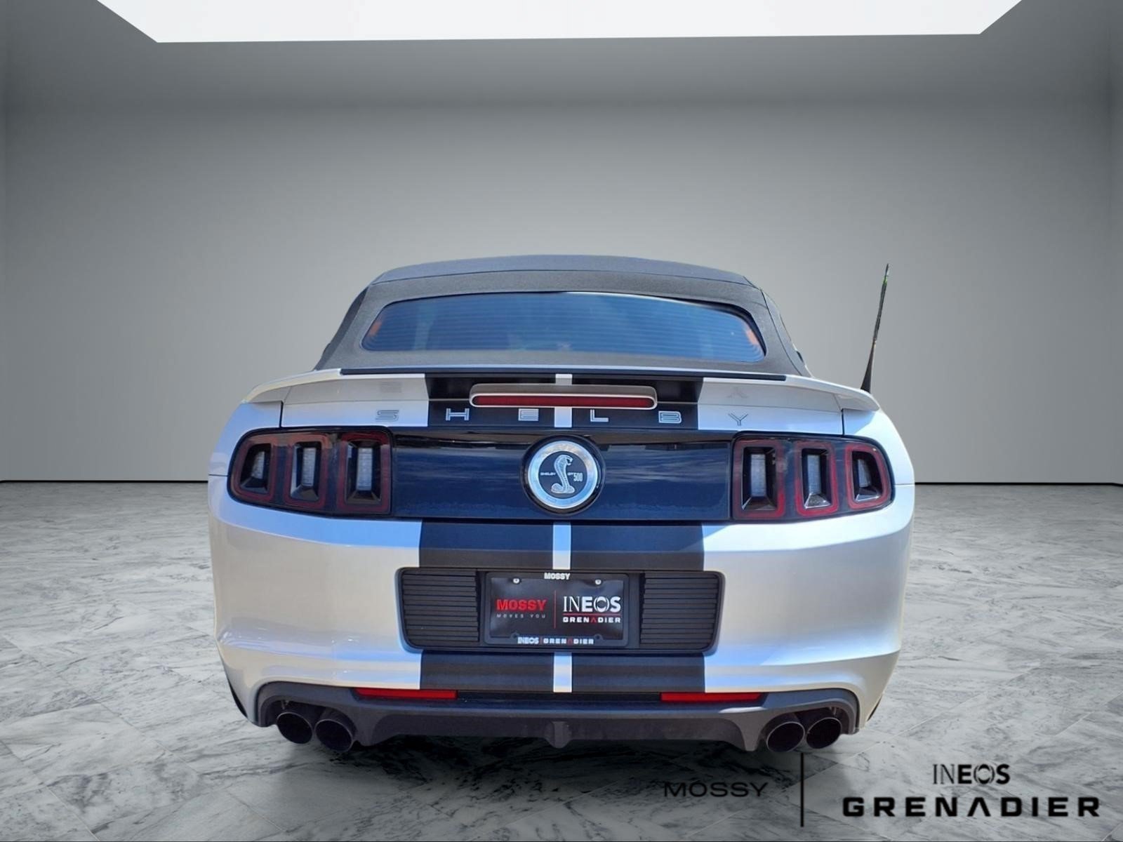 Used 2013 Ford Mustang Shelby GT500 w/ Electronics Pkg RWD image 6