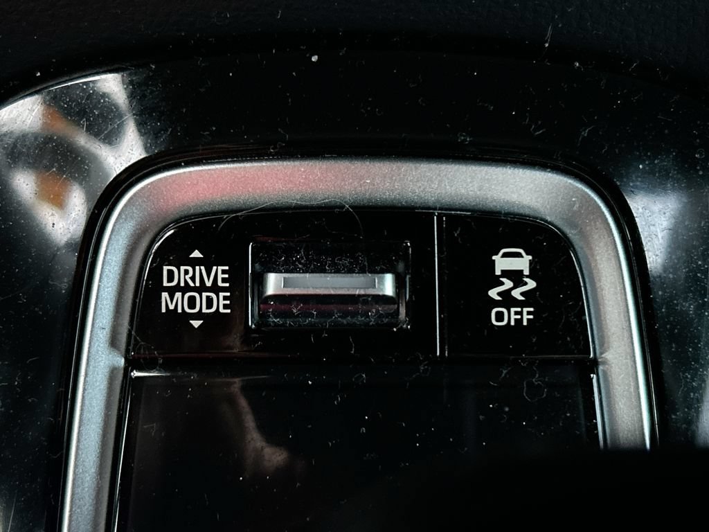 Used 2026 Toyota Corolla SE FWD image 33