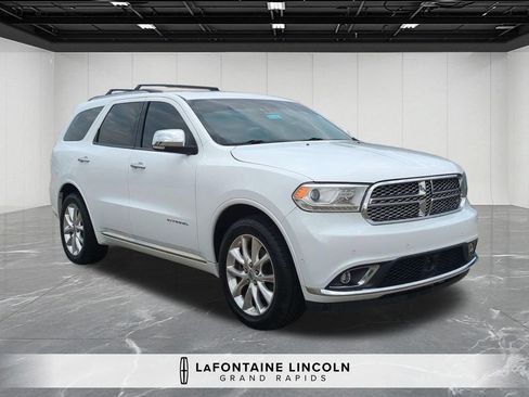 Used 2019 Dodge Durango Citadel w/ Technology Group AWD/4WD image 7