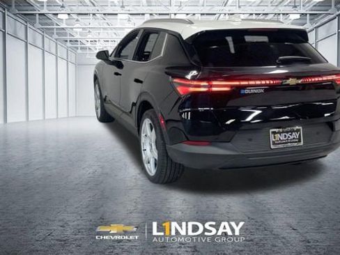 Used 2026 Chevrolet Equinox EV LT w/ LPO, All-Weather Mat Package FWD image 8