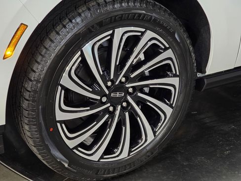 New 2025 Lincoln Navigator Black Label image 12