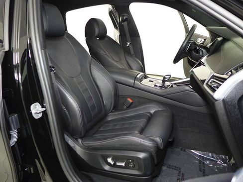 Used 2021 BMW X6 sDrive40i w/ Convenience Package RWD image 19