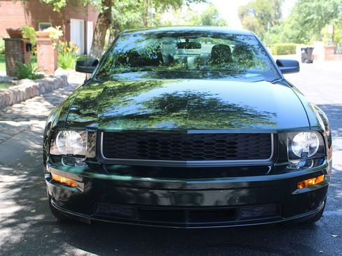 Used 2008 Ford Mustang GT RWD image 38