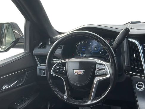 Used 2016 Cadillac Escalade Platinum image 20