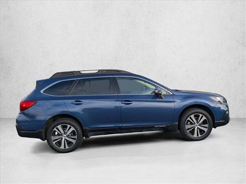 Used 2019 Subaru Outback 3.6R Limited w/ Popular Package #2 image 4