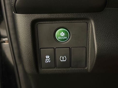 Used 2016 Honda HR-V EX-L image 17