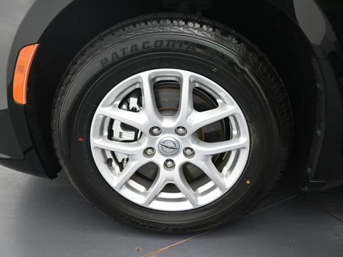 Used 2022 Chrysler Pacifica Touring-L FWD image 40
