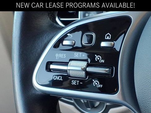 Used 2022 Mercedes-Benz GLC 300 image 9
