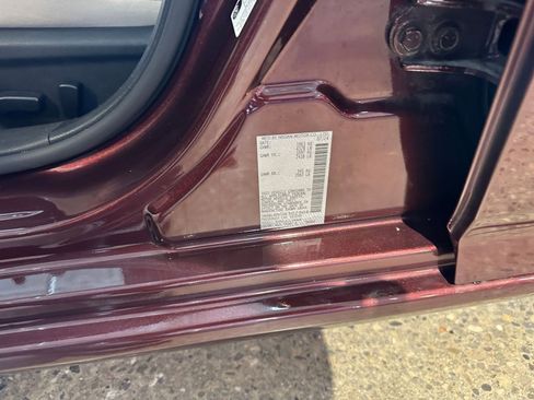 Used 2025 Nissan Altima 2.5 SV image 28