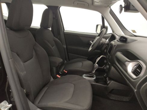 Used 2021 Jeep Renegade Sport image 21