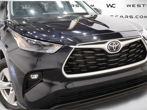 Used 2024 Toyota Highlander LE image 48