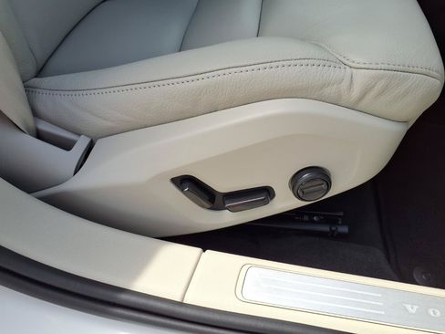 Certified 2023 Volvo S60 B5 Core w/ Climate Package FWD image 12