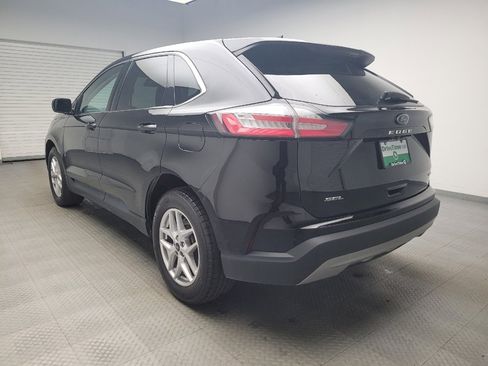 Used 2023 Ford Edge SEL image 5