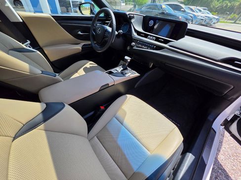 Used 2021 Lexus ES 350 w/ Accessory Package FWD image 28