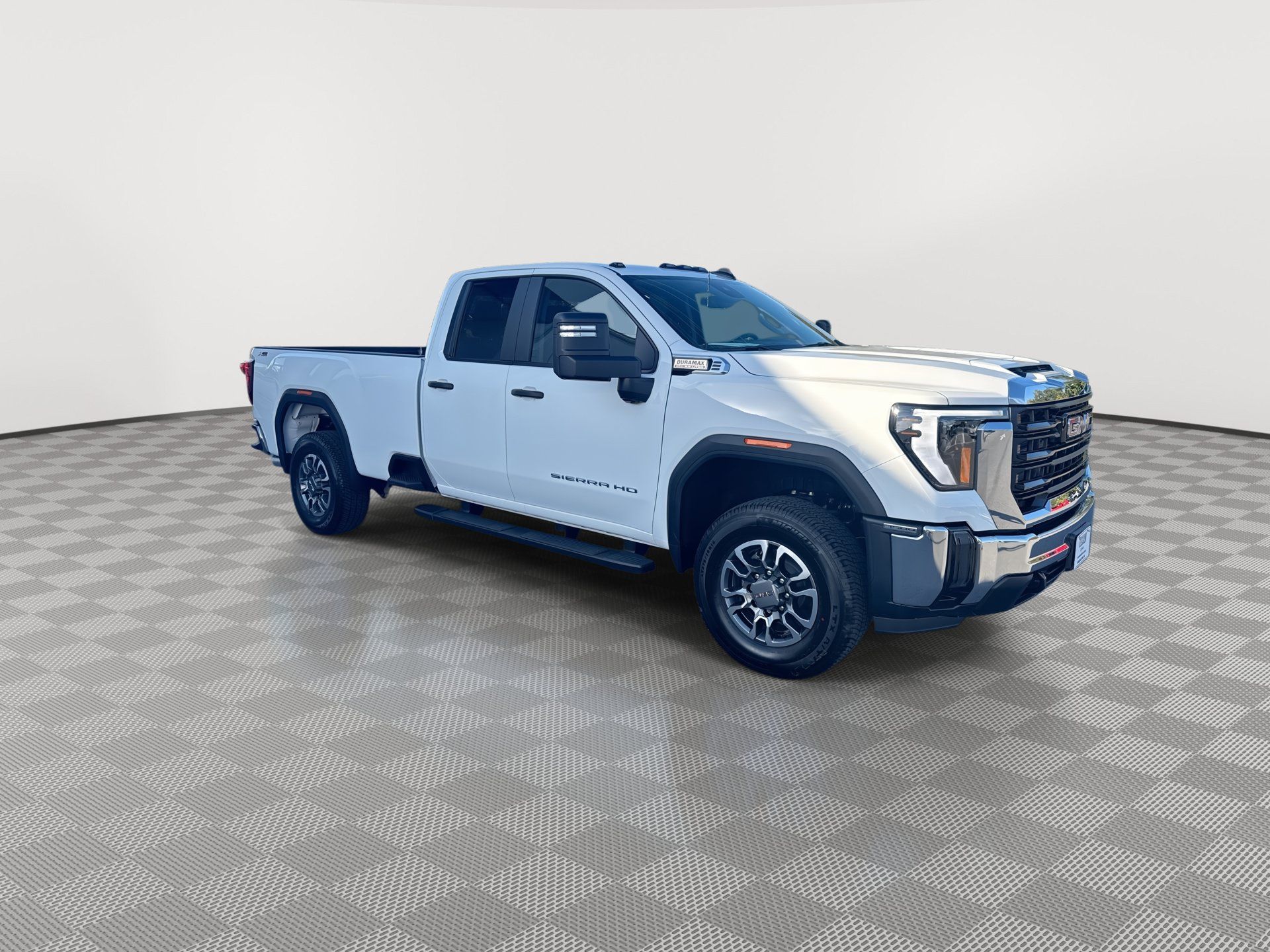 New 2026 GMC Sierra 3500 Pro AWD/4WD image 2