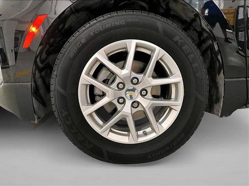 Used 2023 Chevrolet Equinox LT FWD image 10