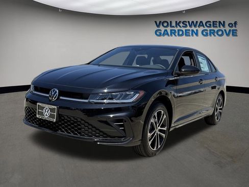 New 2025 Volkswagen Jetta Sport image 5