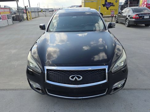 Used 2015 INFINITI Q70 3.7 image 4