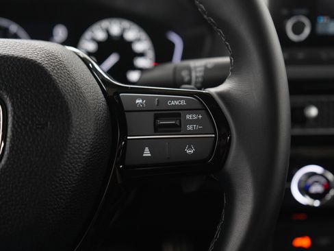 Used 2024 Honda Civic Sport image 25