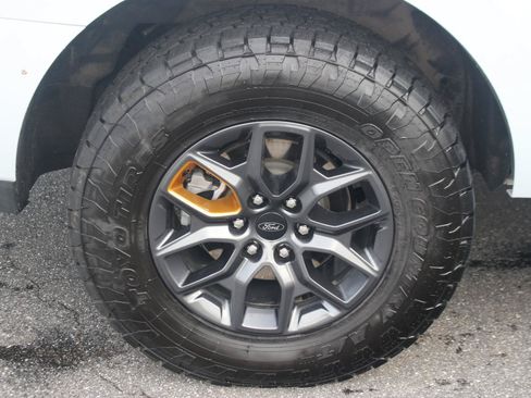 Used 2025 Ford Expedition Tremor AWD/4WD image 44
