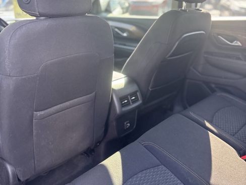 Used 2018 GMC Terrain SLE w/ Driver Convenience Package image 17