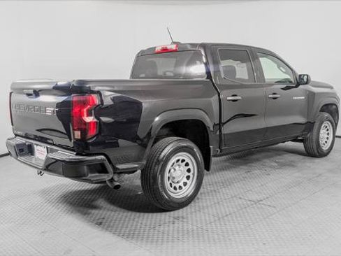 Used 2023 Chevrolet Colorado W/T RWD image 8