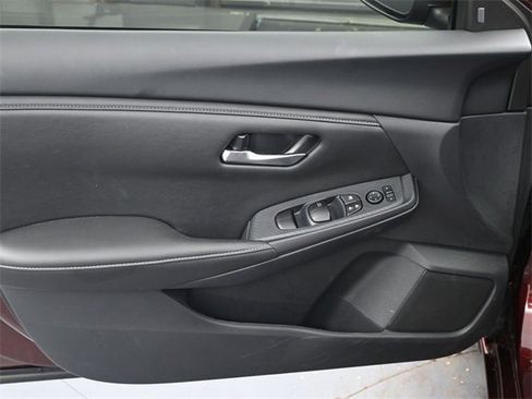 Used 2025 Nissan Sentra SV w/ All-Weather Package image 11