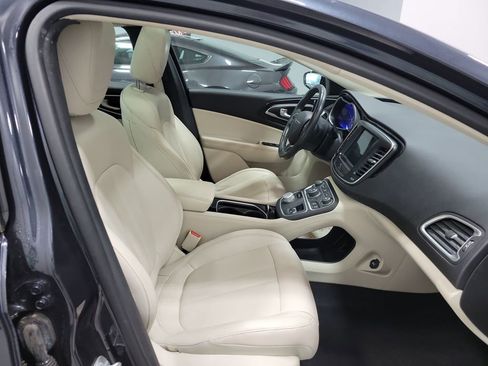 Used 2016 Chrysler 200 C w/ Premium Lighting Group image 14