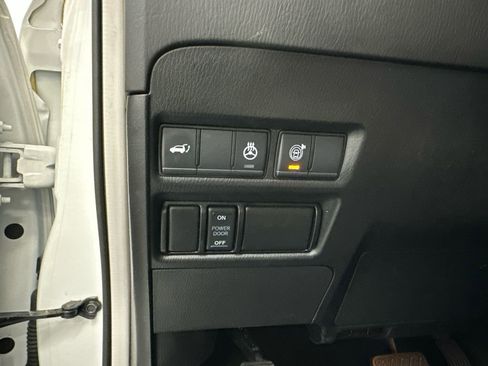 Used 2023 Nissan Armada SL RWD image 36