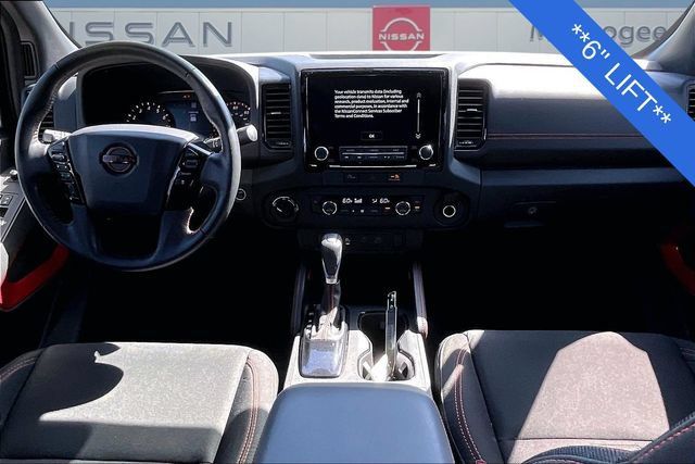 Used 2024 Nissan Frontier PRO-4X w/ Technology Package AWD/4WD image 8
