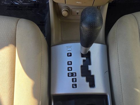 Used 2008 Hyundai Elantra GLS FWD image 40