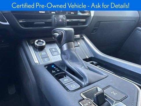 Used 2024 Lexus GX 550 w/ Accessory Package (2T) AWD/4WD image 14