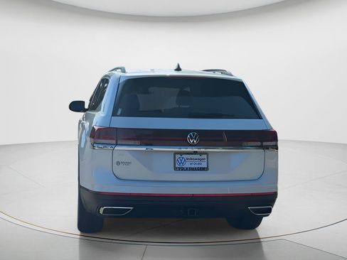 New 2026 Volkswagen Atlas SE image 7