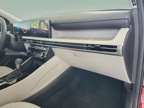 Used 2025 Hyundai Tucson SEL FWD image 21