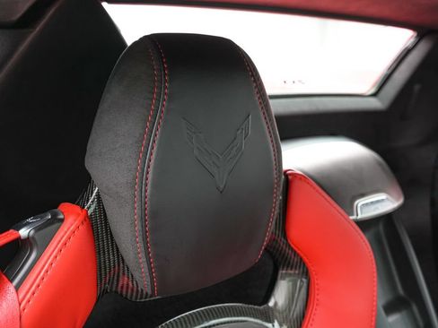 Used 2023 Chevrolet Corvette Stingray Premium Conv w/ Z51 Performance Package RWD image 37